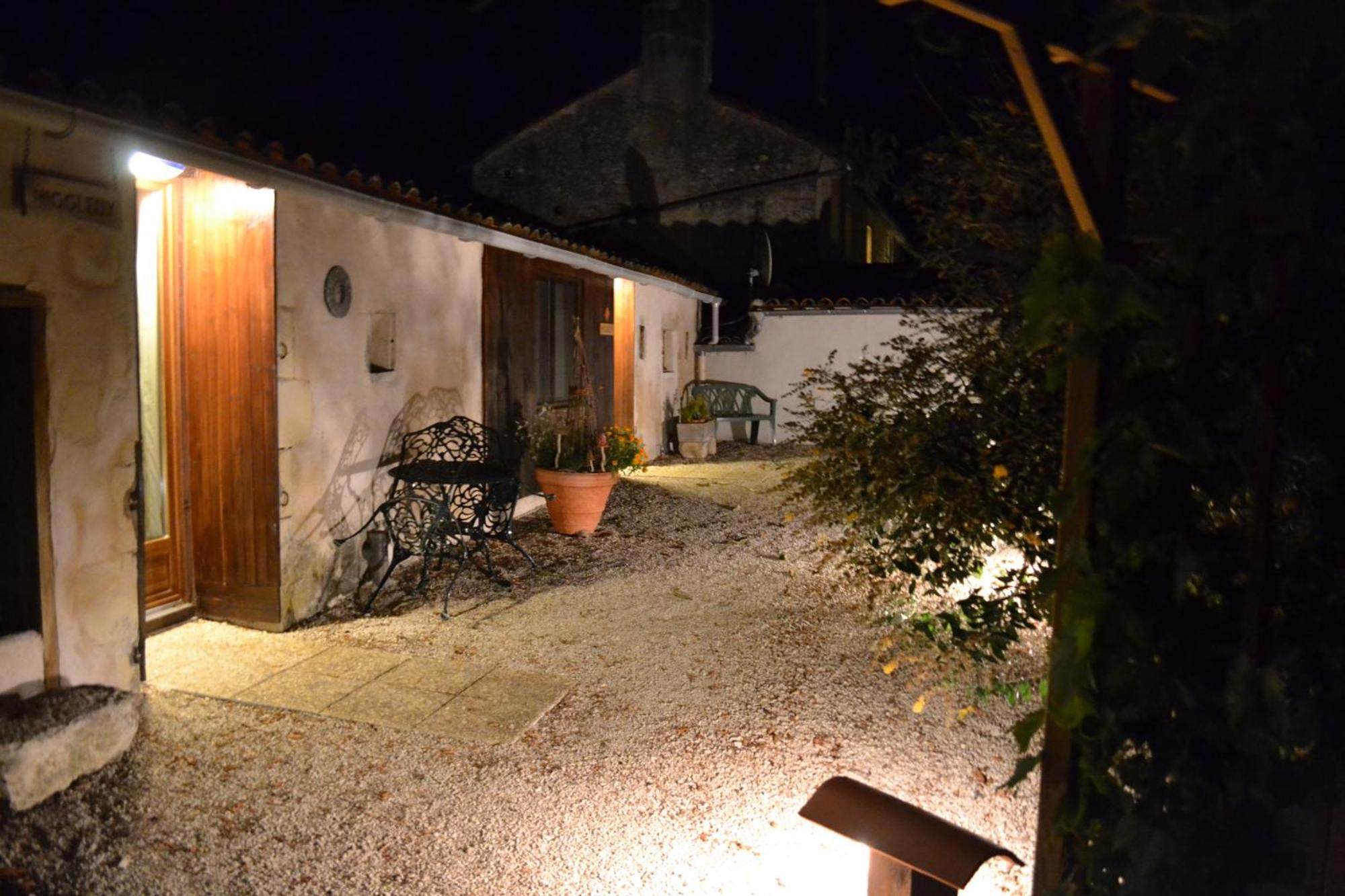 Bed and Breakfast Le Moulin de Lusseau à Chef-Boutonne Chambre photo