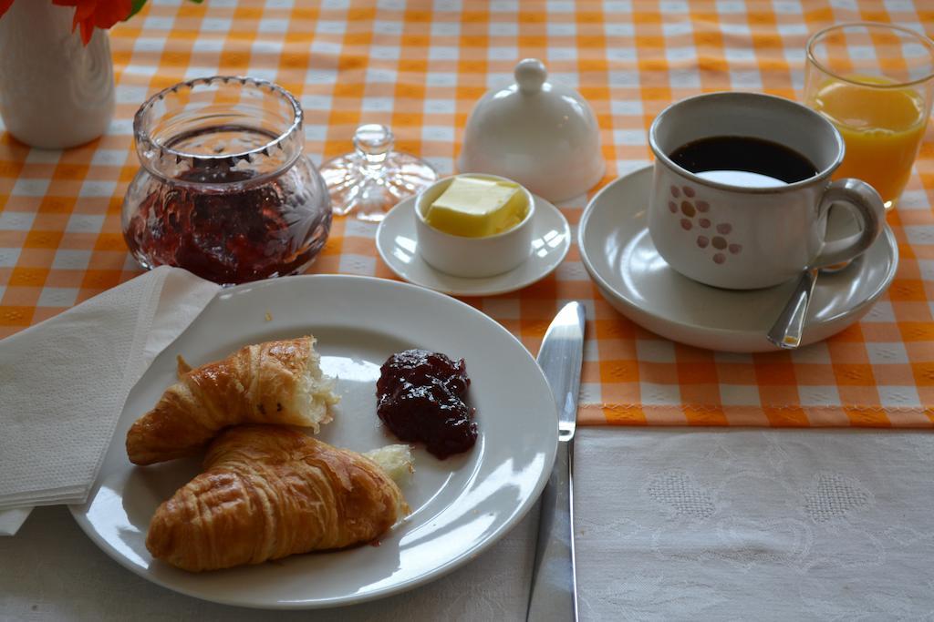 Bed and Breakfast Le Moulin de Lusseau à Chef-Boutonne Extérieur photo
